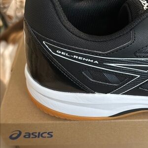 Asics Black and White Athletic Shoes with Sleek Design